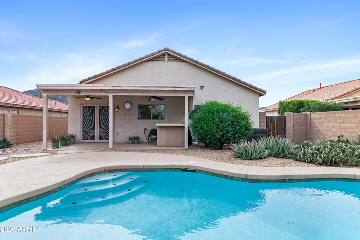 Property Photo:  930 E Pedro Road  AZ 85042 