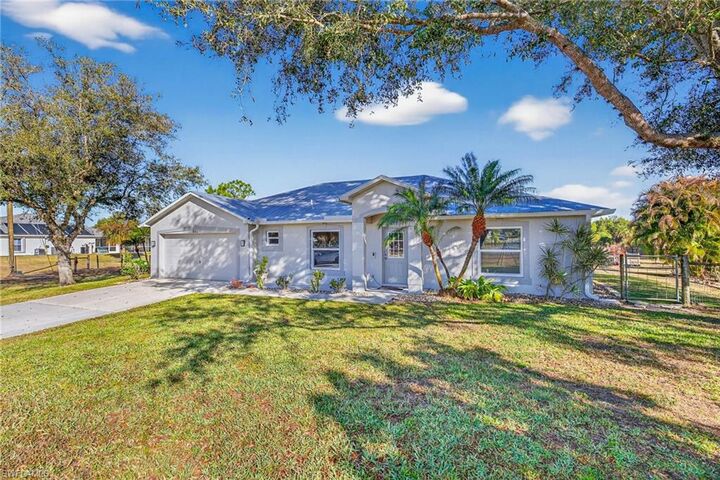 Property Photo:  921 47th Ave NE  FL 34120 