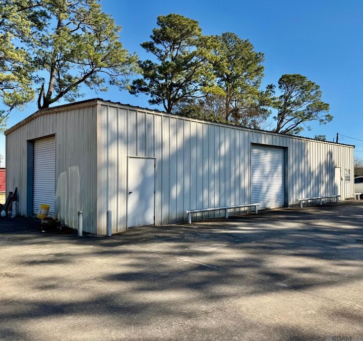 Property Photo: 2315 S Hwy 1 LA 70346