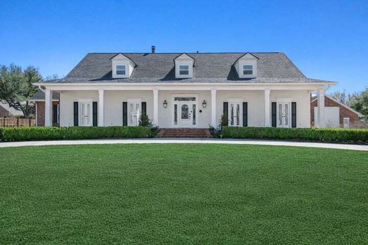 Property Photo:  107 Talbot Dr  LA 70360 