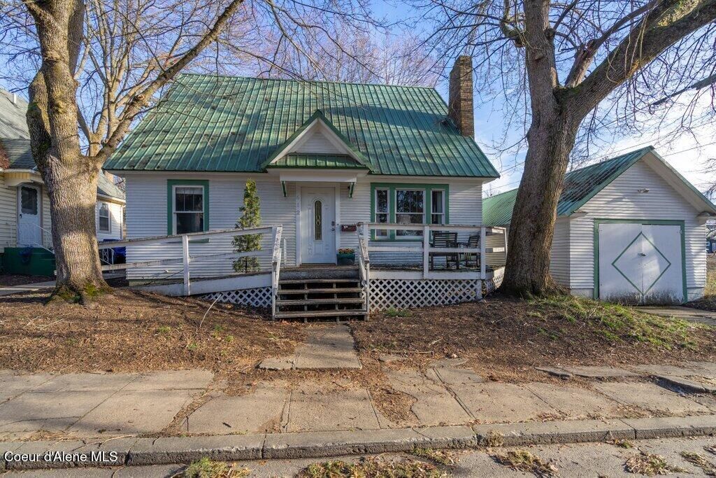 Property Photo: 612 N 2nd St ID 83814