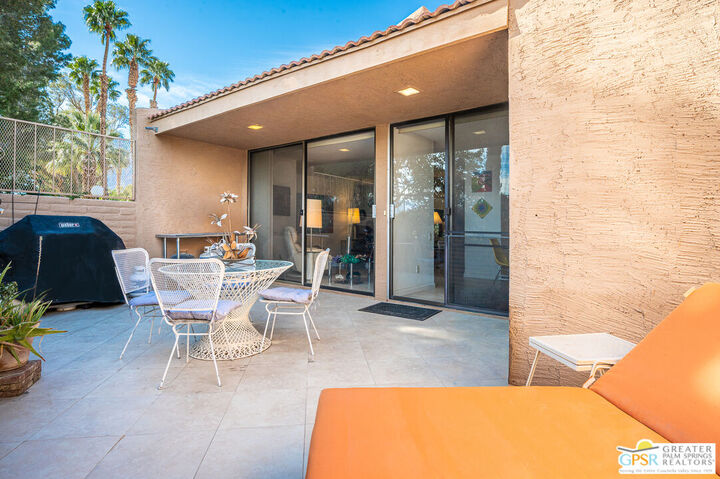 Property Photo:  2563 N Whitewater Club Drive  CA 92262 