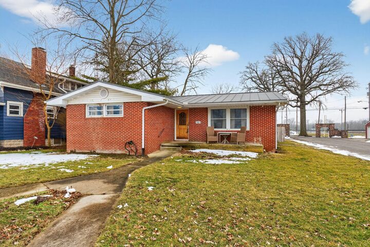 Property Photo:  501 Park Avenue  OH 43342 