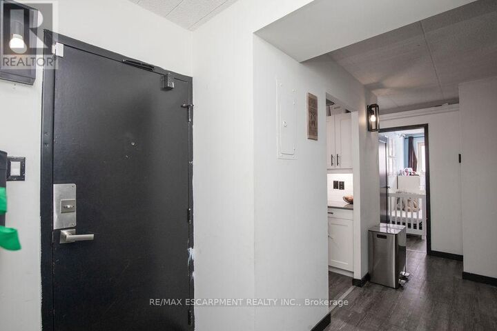 Property Photo:  71 Vanier Drive 110  ON N2C 1J4 