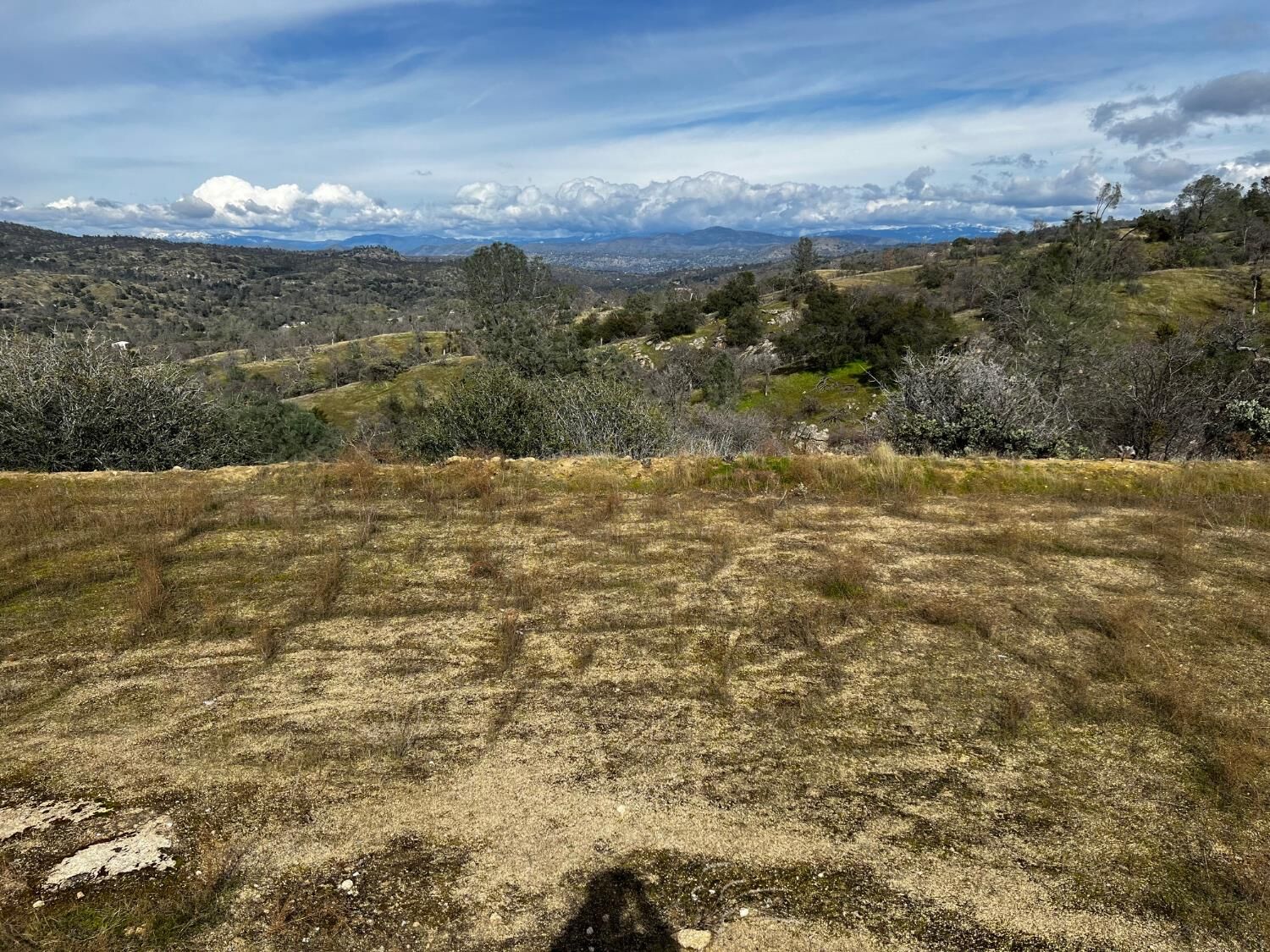 Property Photo: 1572 Lilley Mountain Drive CA 93614