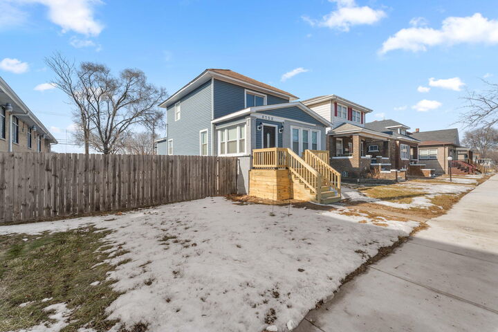 Property Photo:  4750 Melville Avenue  IN 46312 