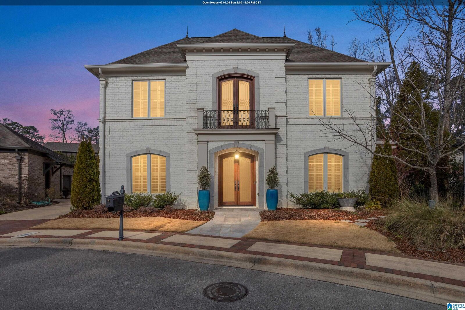 Property Photo: 3762 Village Lane AL 35223