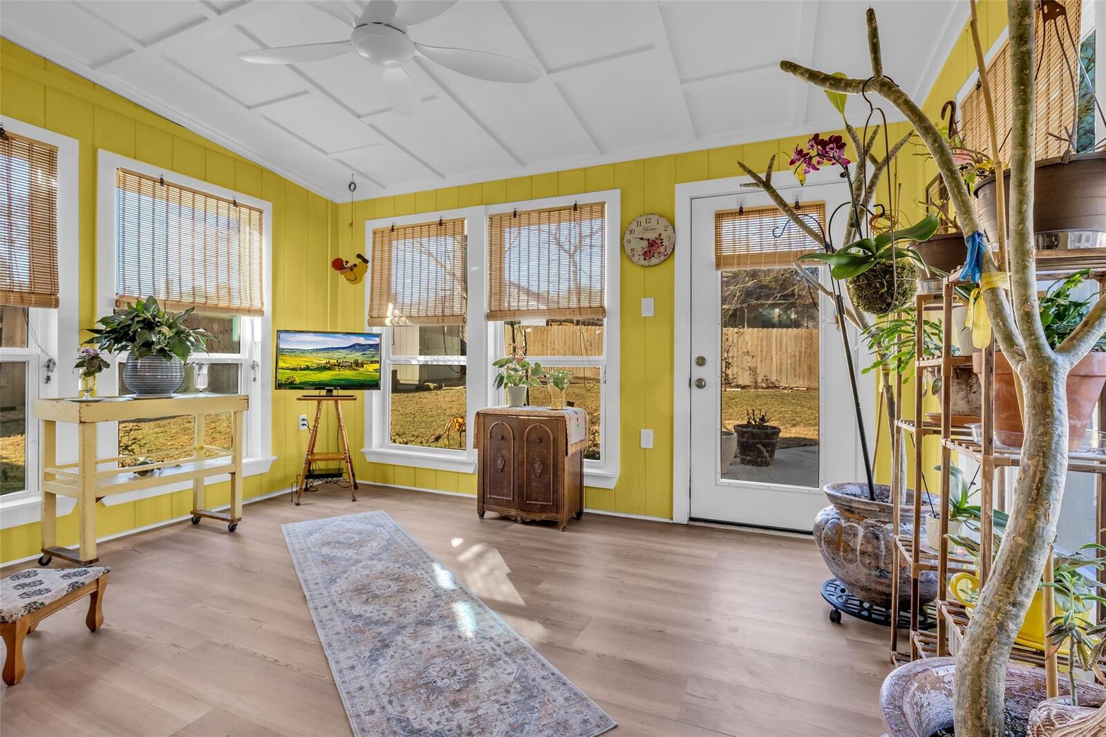 Property Photo:  242 Sunset Path N  TX 77316 