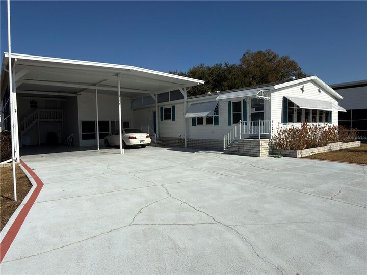 Property Photo:  5122 Southshore Drive  FL 33868 