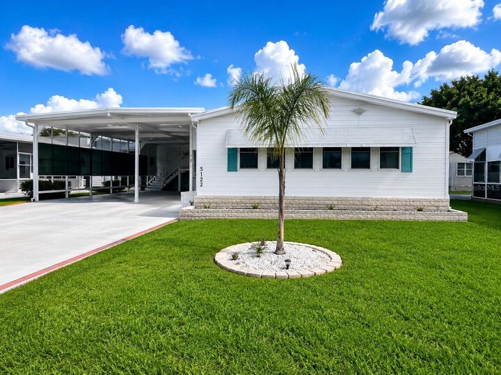 Property Photo:  5122 Southshore Drive  FL 33868 