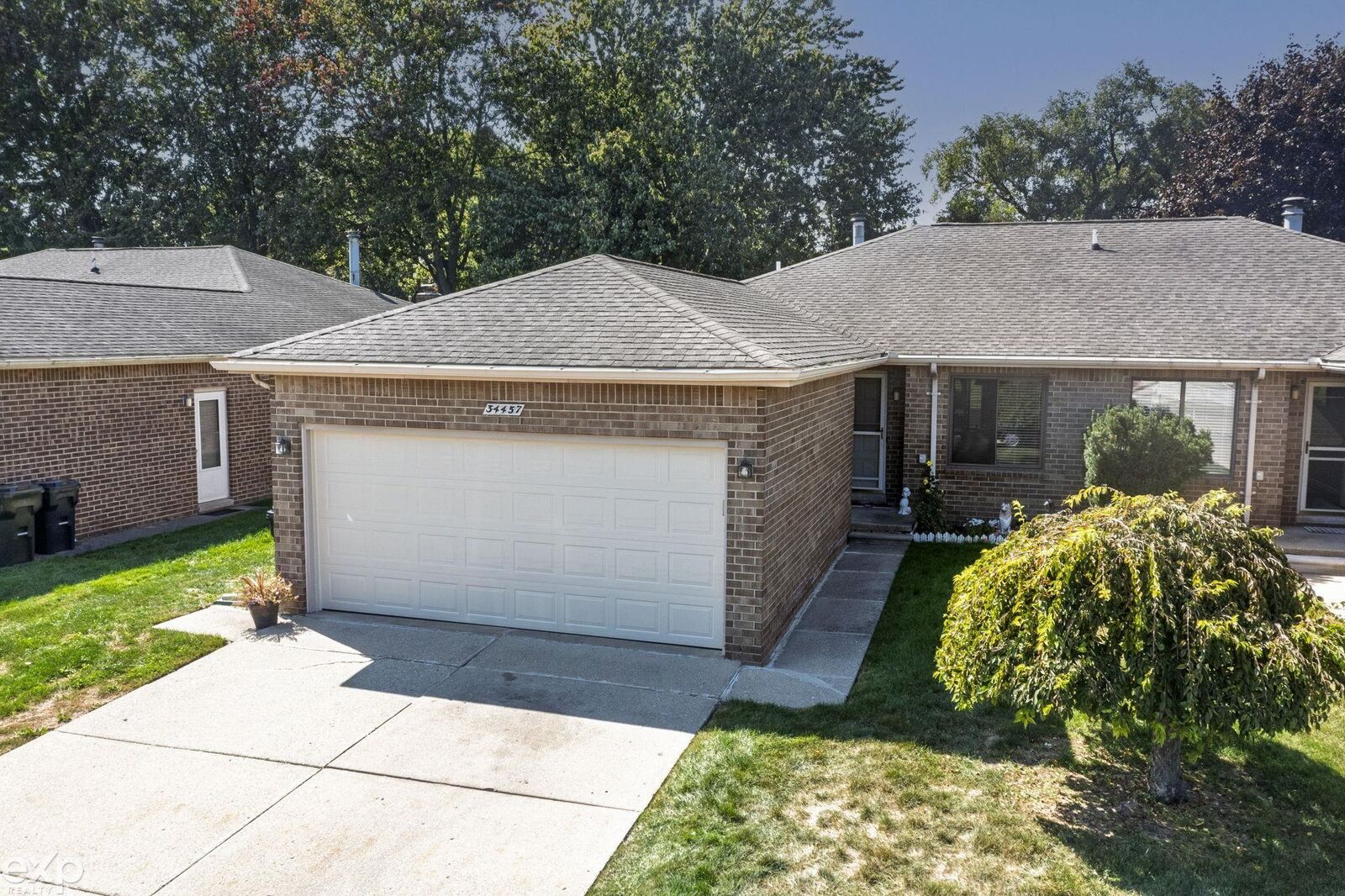 Property Photo:  34457 Maple Lane Drive  MI 48312 
