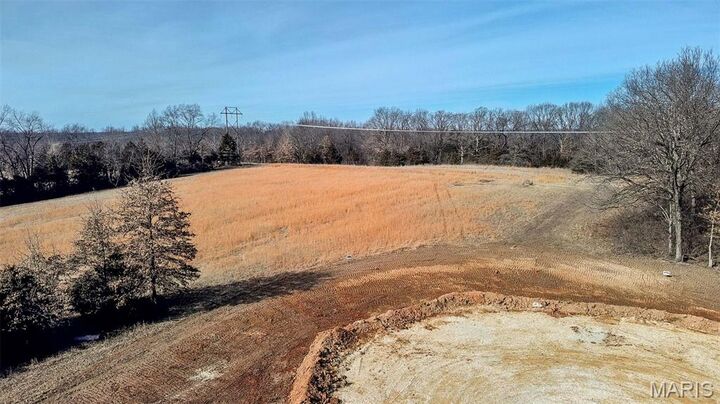 Property Photo: 39 Oakview Ct. - Lot 10 MO 63379