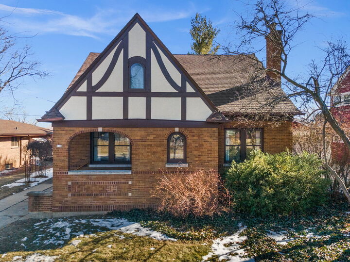 Property Photo:  761 South Street  IL 60123 