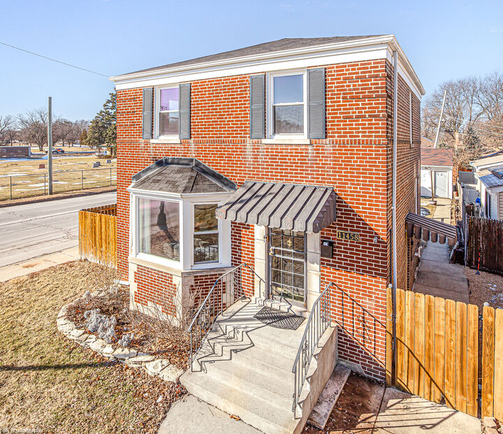 Property Photo:  11458 S Washtenaw Avenue  IL 60655 