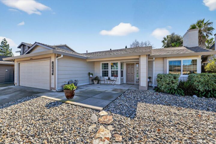Property Photo: 1360 Ridgerun Drive CA 95747