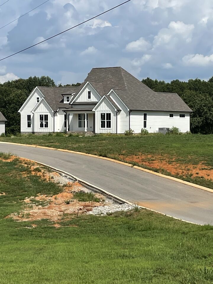 Property Photo: 0 Summerlake Ct TN 37398