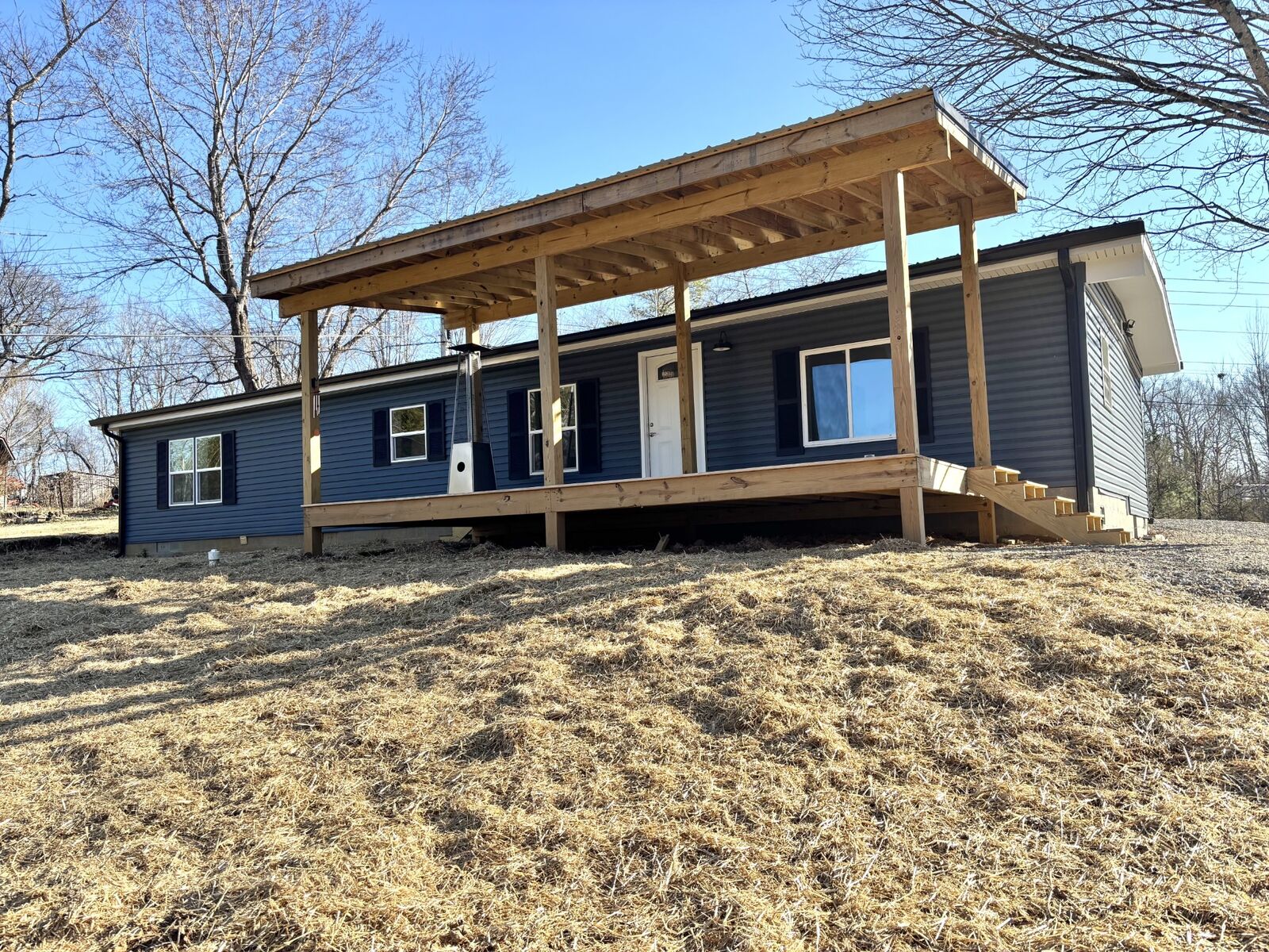 Property Photo: 1625 Highway 48 S TN 37055