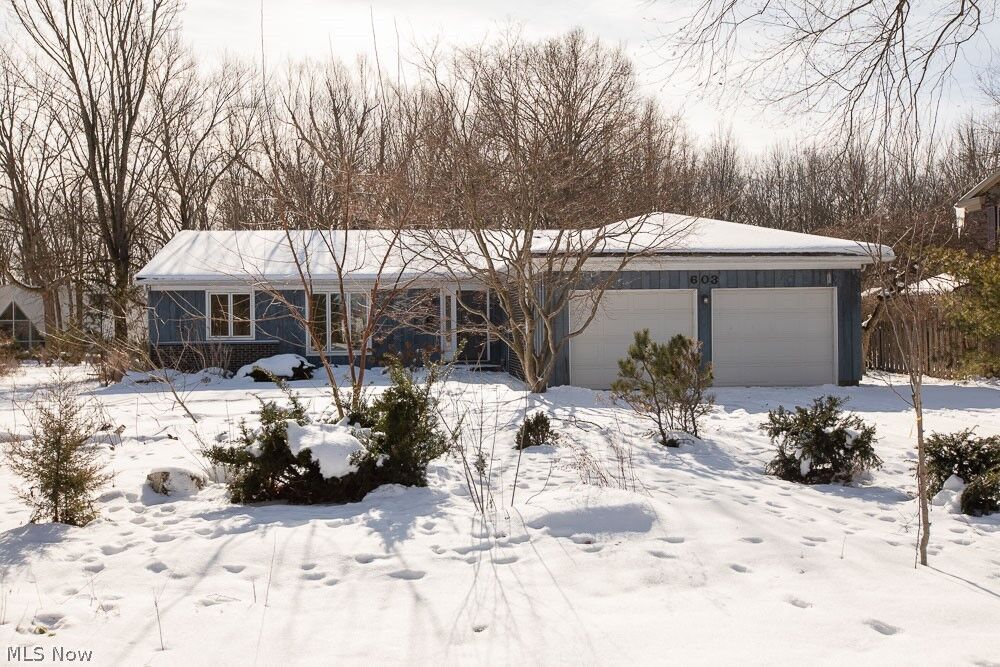Property Photo:  603 Beech Street  OH 44074 