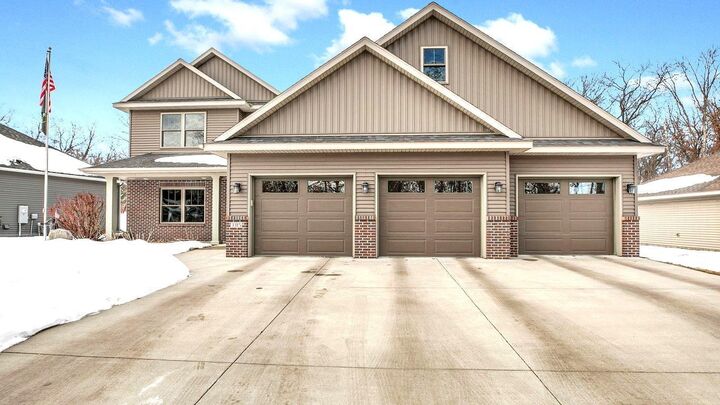 Property Photo:  3315 Sherwood Loop  MN 56301 