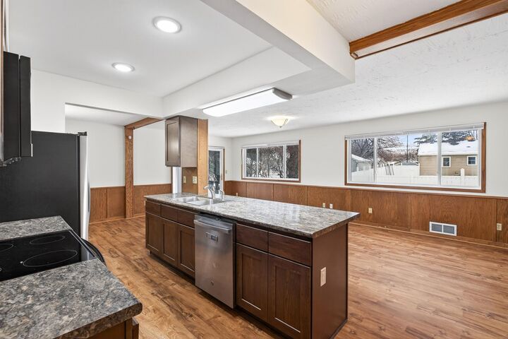 Property Photo:  6706 Toledo Avenue N  MN 55429 