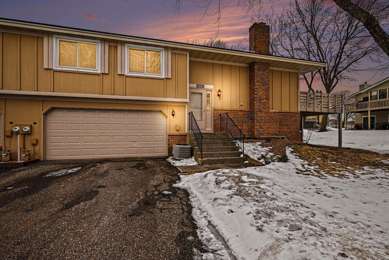 Property Photo:  6925 Macbeth Circle  MN 55125 