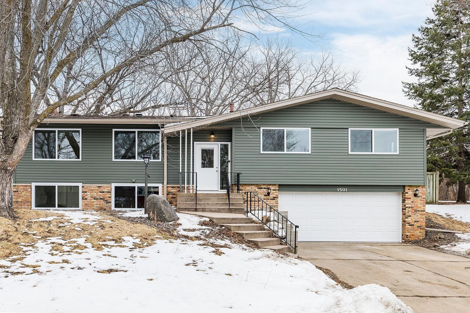 Property Photo:  1501 21st Avenue NW  MN 55112 
