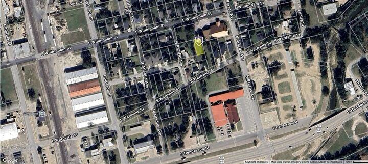 Photo de la propriété:  821 E Brown Street  TX 76031 