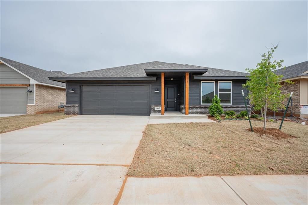 Property Photo: 10645 SW 18th Street OK 73099