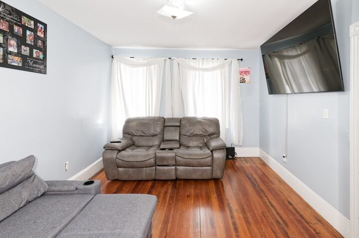 Property Photo:  10 Rhubena St  MA 01702 