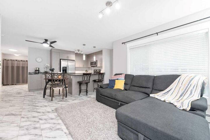 Property Photo:  240 Skyview Ranch Road NE 3107  AB T3N 0P4 