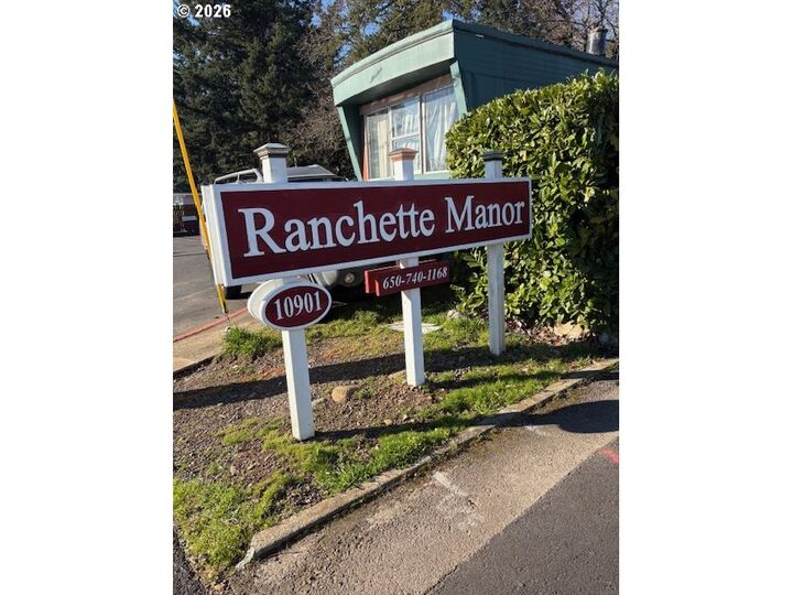 Property Photo:  10901 SE Powell Blvd 5  OR 97266 