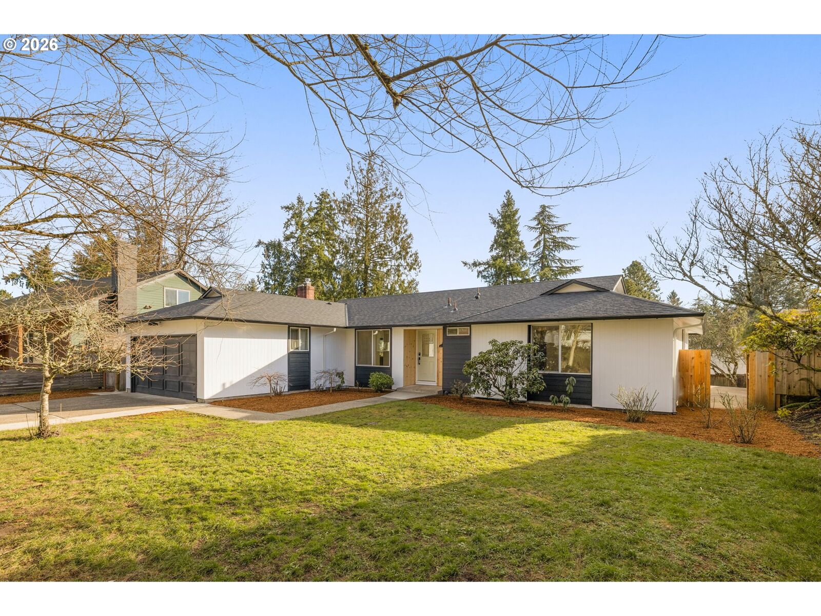 Property Photo: 17950 NW Avalon Dr OR 97229