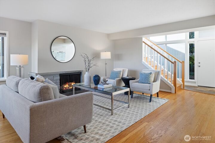 Property Photo:  7038  52nd Avenue NE  WA 98115 