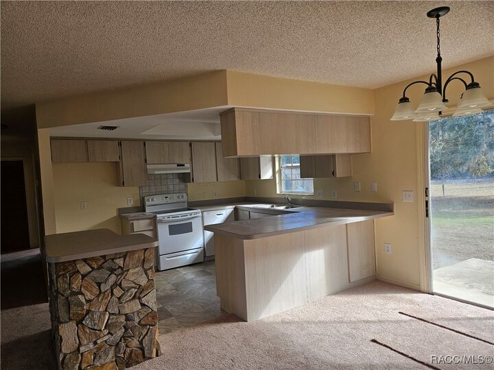 Property Photo:  7370 W 7 Rivers Drive  FL 34429 