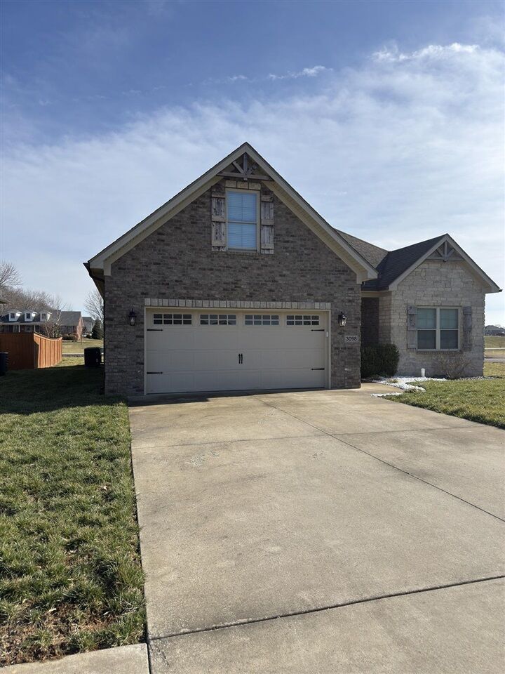 Property Photo:  3098 Equestrian Court  KY 42104 