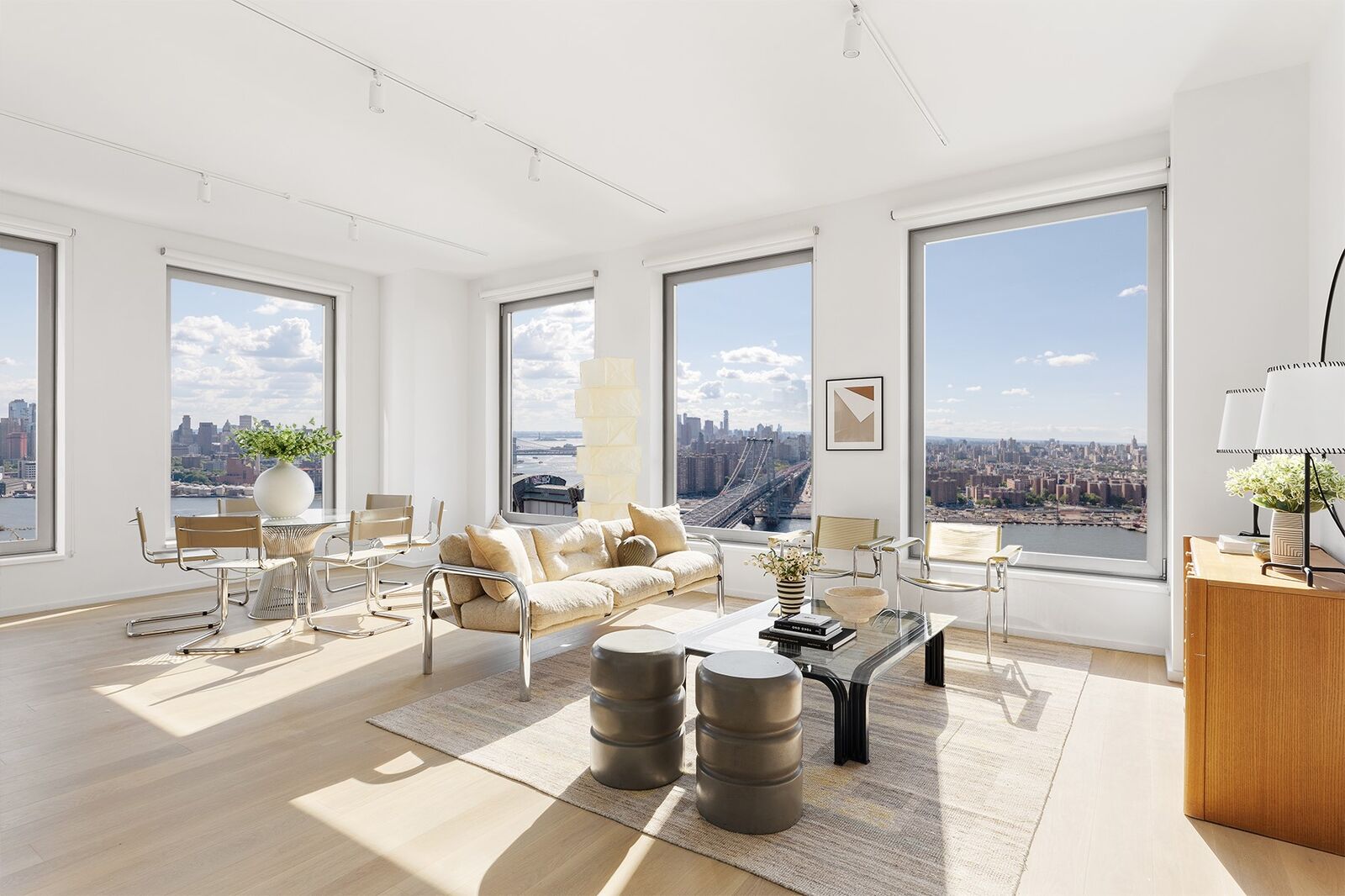 Property Photo:  8 S 4th Street 35B  NY 11249 