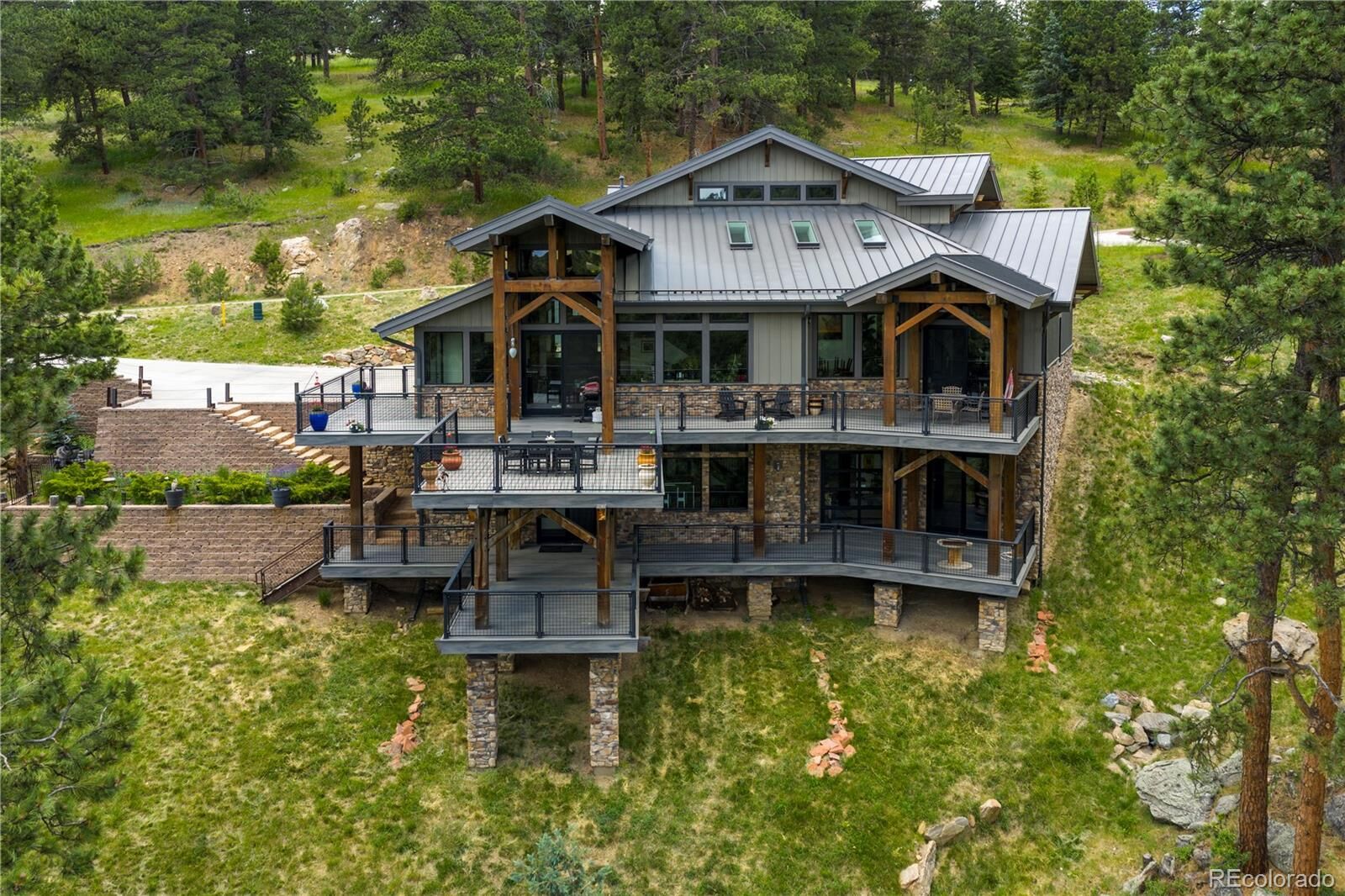 Property Photo:  980 Twisted Pine Road  CO 80401 