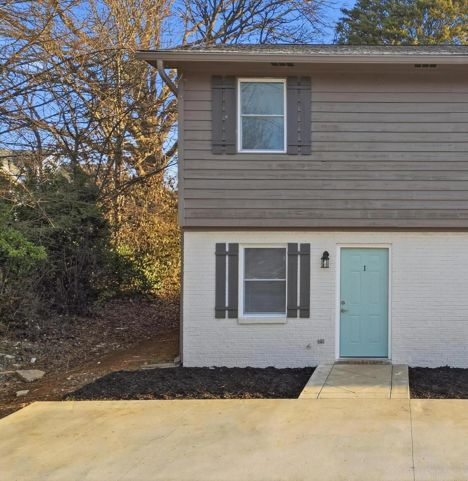 Property Photo:  145 20th Street NE 1  TN 37311 