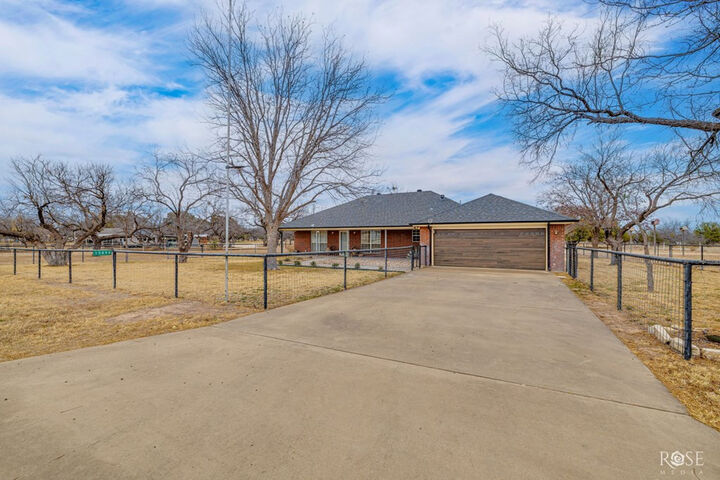 Property Photo: 15894 Fitzgerald Drive TX 76904