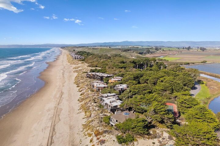 Property Photo:  21 Cypress  CA 95076 