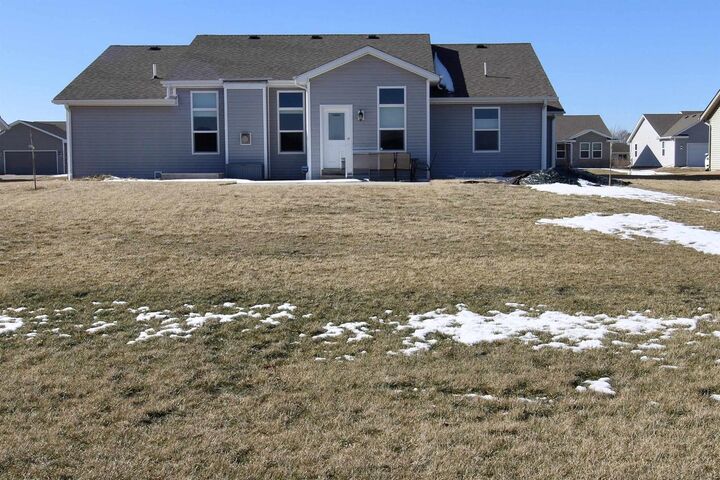 Property Photo: 2635 South Claremont Drive WI 53511