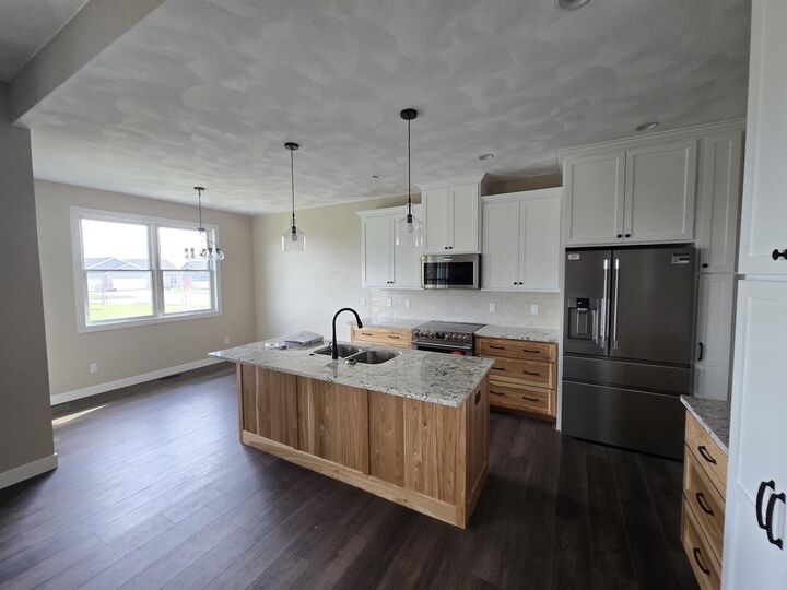 Property Photo:  Lot 15 Arbor Ridge Way Drive  WI 53548 