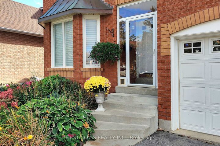 7 Kenpark Avenue — photo 1