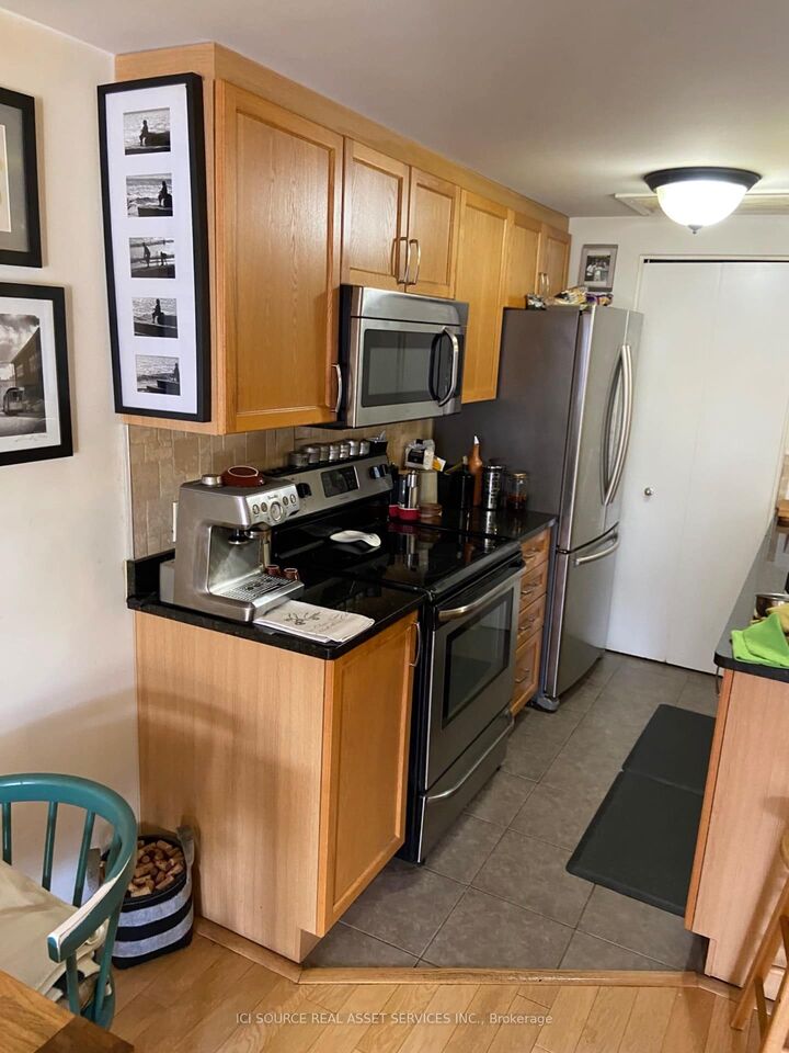 Property Photo: 456 King Edward Avenue 306 ON K1N 7M9