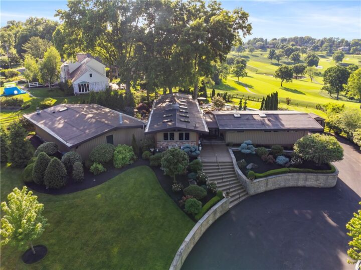 Property Photo:  1789 Hastings Mill Rd  PA 15241 