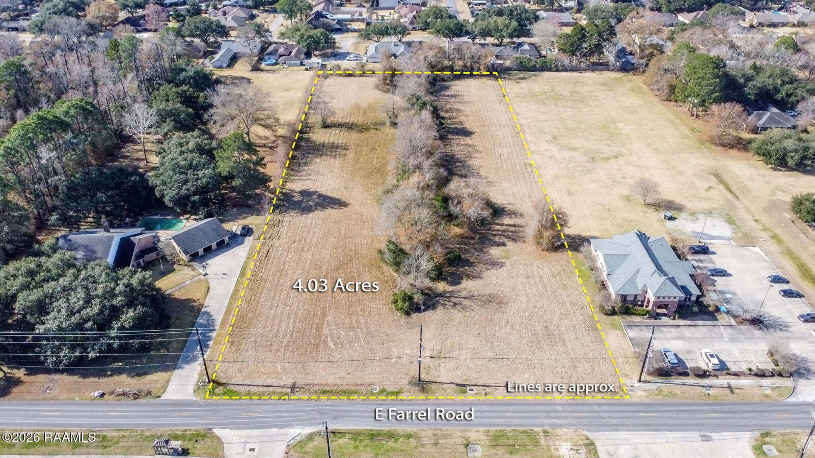 Property Photo:  200 E Blk Farrel Road C2  LA 70508 