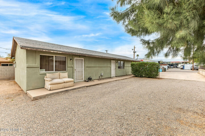Property Photo:  2621 E Brill Street  AZ 85008 