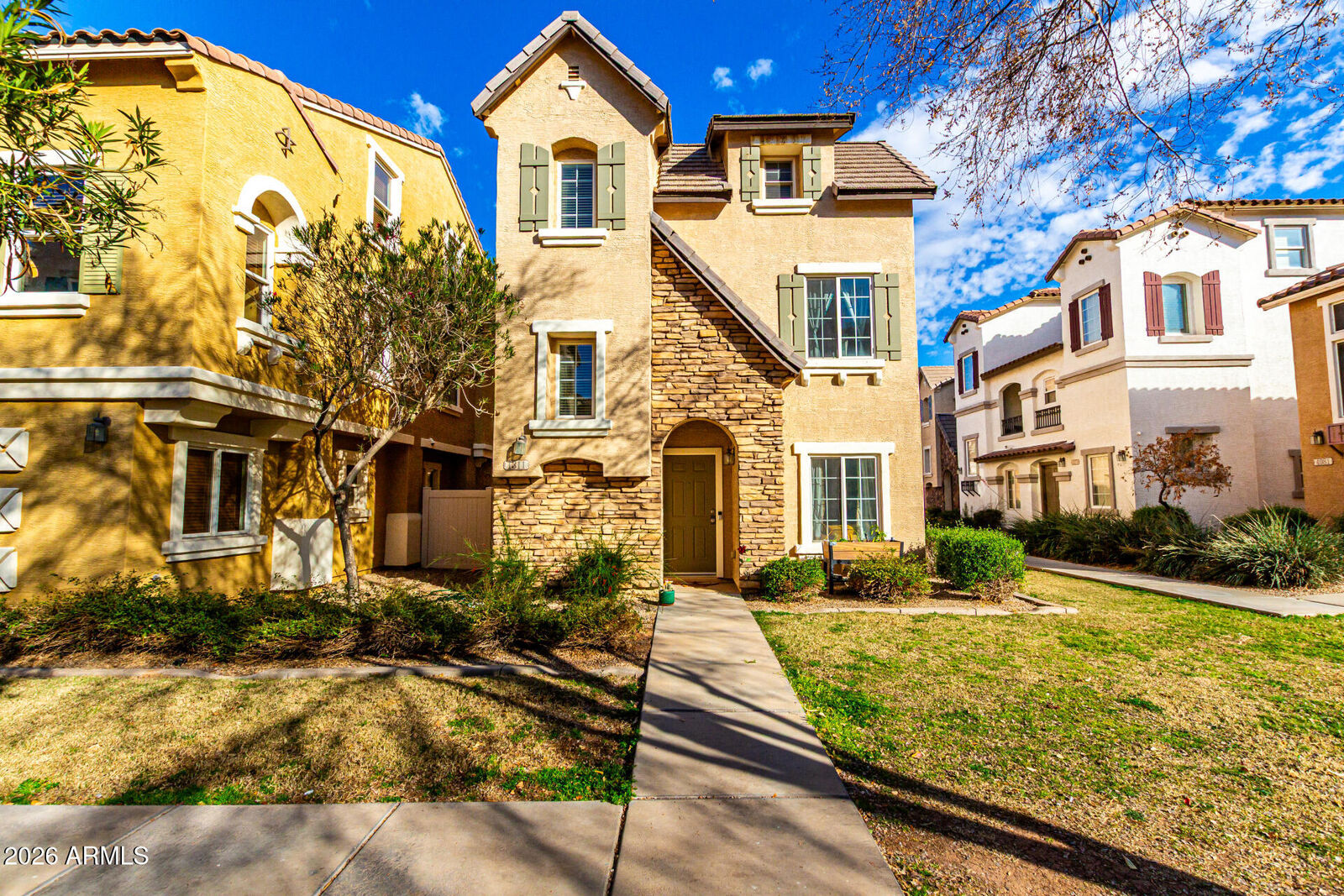 Property Photo:  1311 S Sabino Drive  AZ 85296 