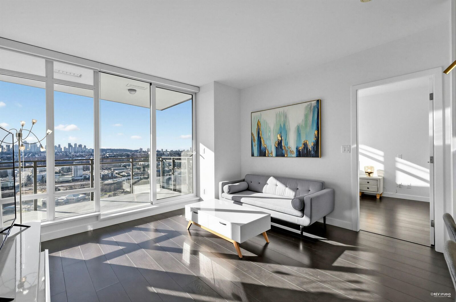 Property Photo: 2085 Skyline Court 2907 BC V5C 0M6