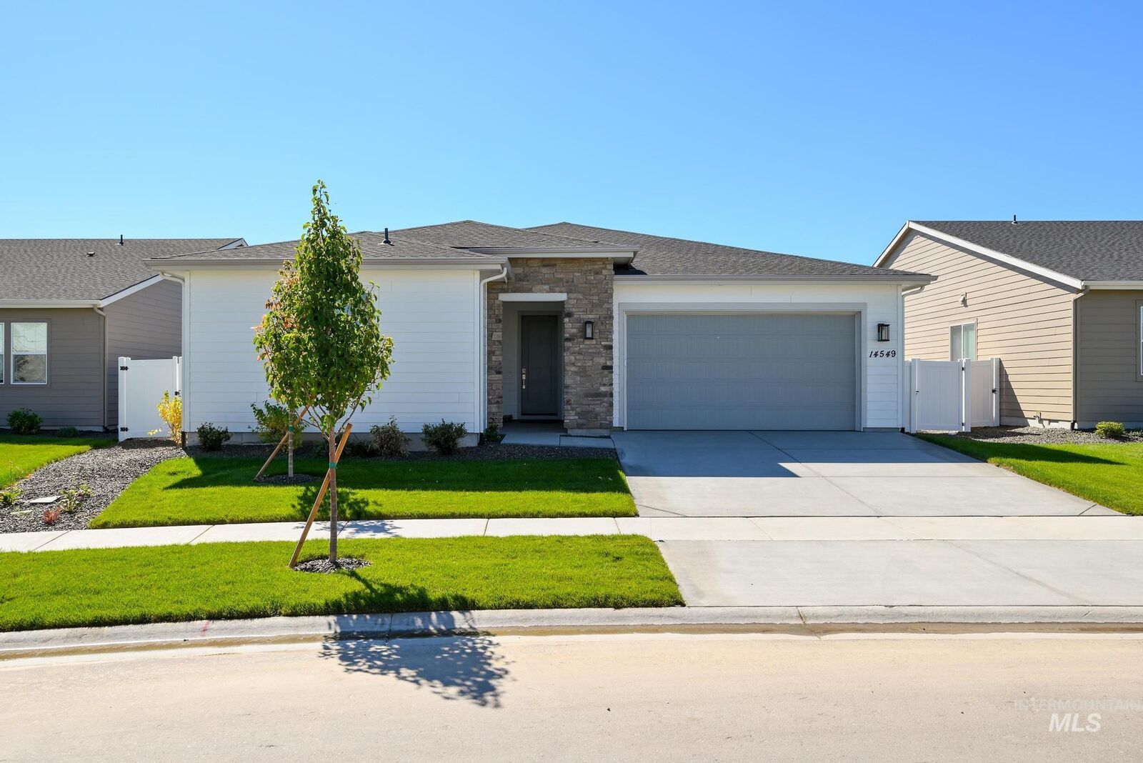 Property Photo:  9119 W Moon River Dr  ID 83669 